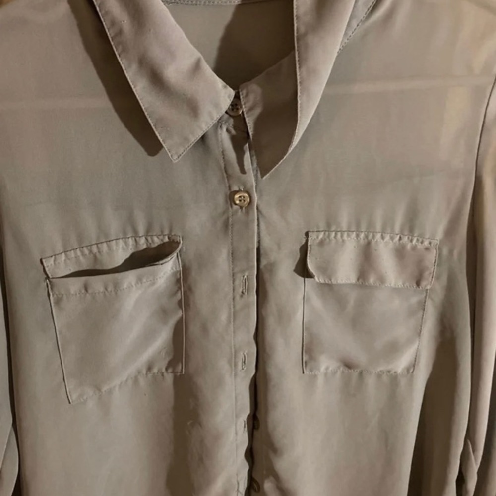Edge green blouse